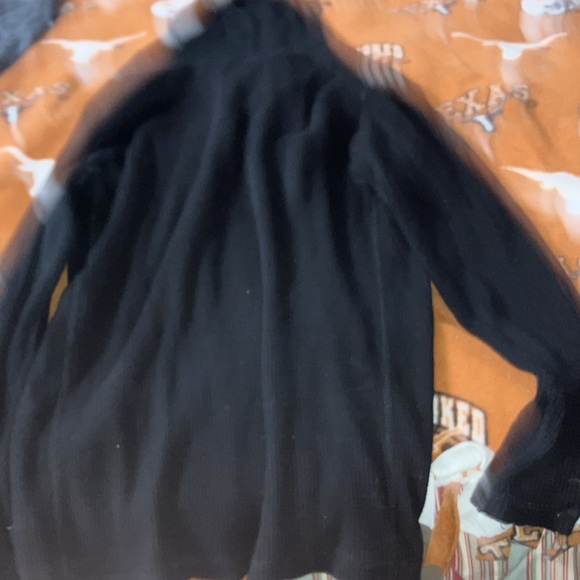 Shirt - Picture 3 of 3